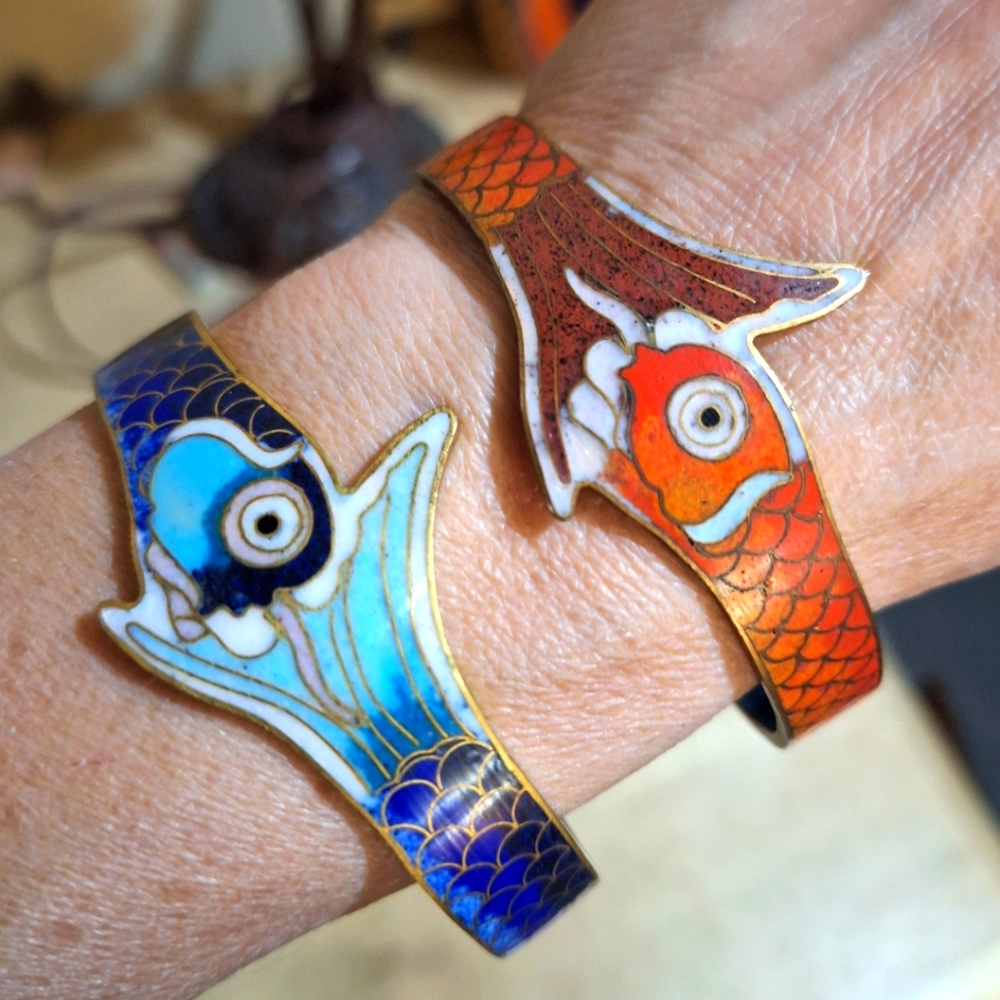 2 Vintage Cloisonne fish bangle bracelets Orange & Blue